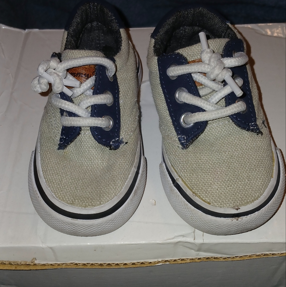 Tommy Bahama Kids Shoes in Cream and Navy Size 5 Toddler Boy
